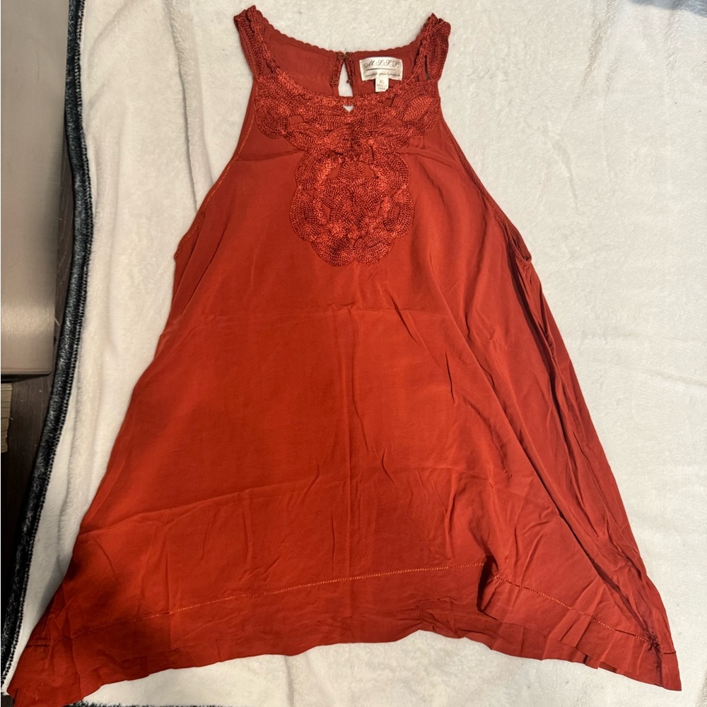 Red Sleeveless Lace Top